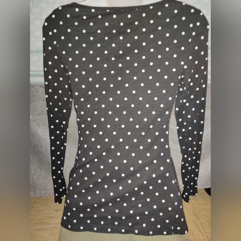 Old Navy Polka Dot Top - Picture 3 of 4